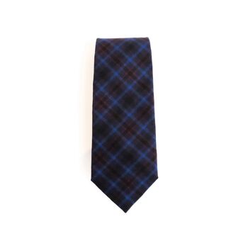 cravate bleue écossaise 2