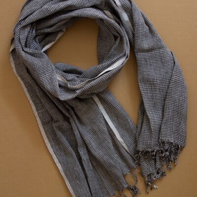 Soft handwoven organic cotton scarf - grey