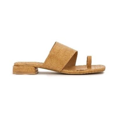 Betsy Toe Ring Sandal in Tan