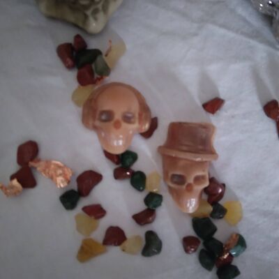 2D Skull With Hat & Headphones set of 2 Wax Melts , Soy