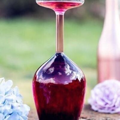Verre à vin inversé