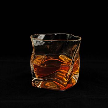 Verre à whisky tempête 1