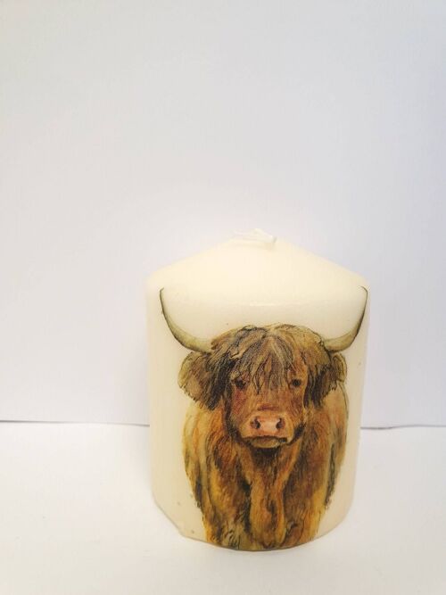 Highland Cow Candle