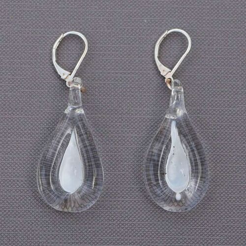 Boucles d'oreilles de créateur en verre de Murano certifié boucles DOLCE au coeur de couleur de verre blanc