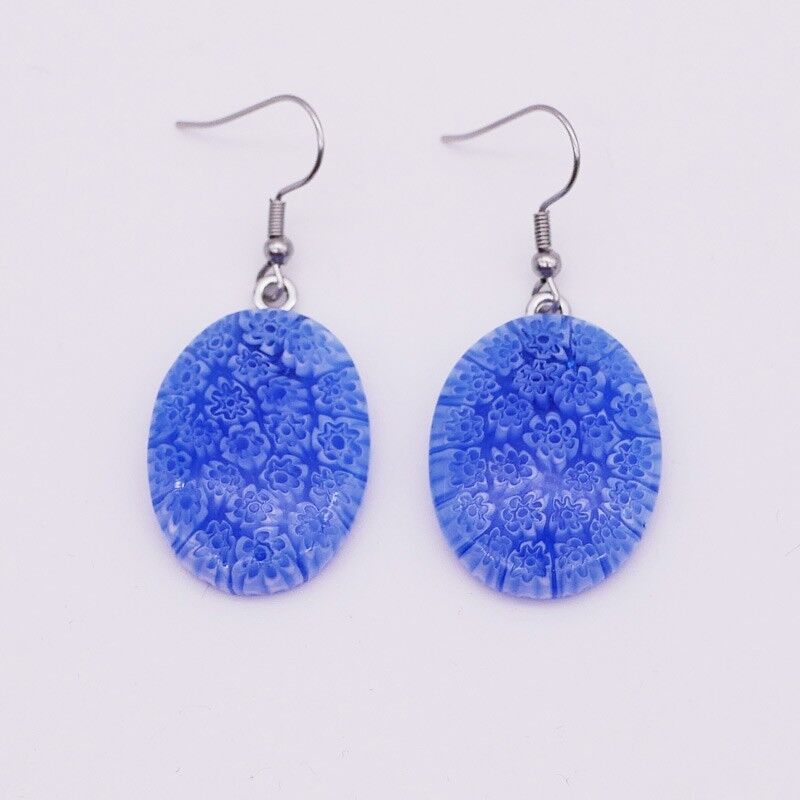 Muranoglas-Ohrringe authentische und handgefertigte OVAL-Ohrringe in BLAUEM Murrine
