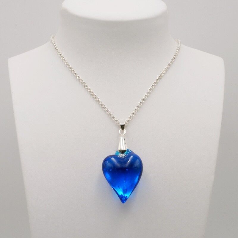 Collar CORAZÓN azul turquesa en cristal de Murano certificado hecho a mano montado en cadena