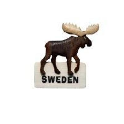 Moose with Sweden magnet