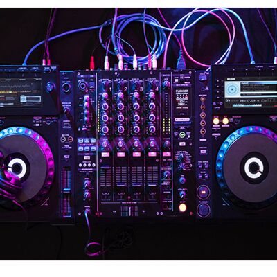 DJ Console Music Party Laminated Vinyl Cover Self-Adhesive for Desk and Tables