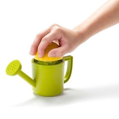 Lemonise lemon squeezer