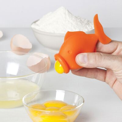 YolkFish Egg Separator | Practical egg yolk separator
