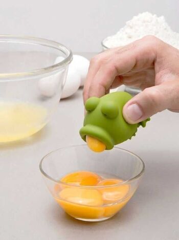 Séparateur d'œufs YolkFrog | Séparateur de jaune d'œuf pratique 4