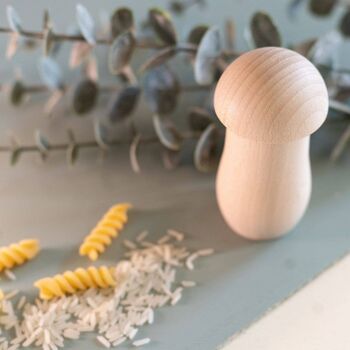 Hochet en bois champignon auto-remplissage Montessori jouet pour enfants à partir de 3 ans hochet créatif durable "Otto" et 100% Made in Germany 1