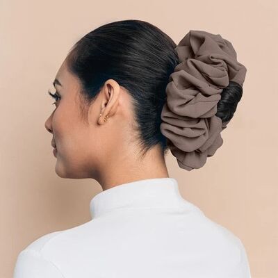 Natural looking volumizing Scrunchie Dark Brown