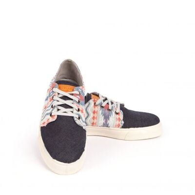 Bakari Sneaker