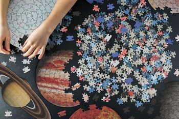 Puzzle planètes avec 744 pièces 5