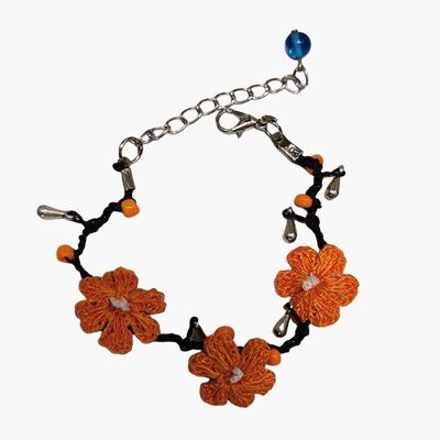 Crochet floral bracelet.