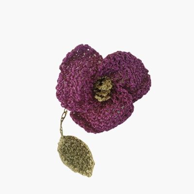 Broches de flores de ganchillo - Púrpura