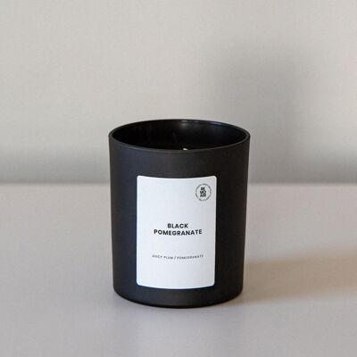 Black Pomegranate - scented candle