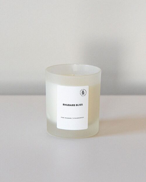 Rhubarb Bliss - scented candle
