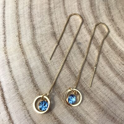 Wire earrings in gold plated and Swarovski rhinestones