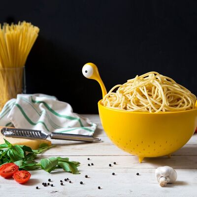 Spaghetti Monster pasta colander