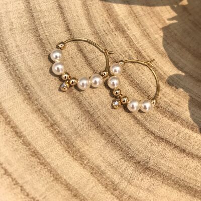 Small hoop earrings in stainless steel and pearls from Mallorca