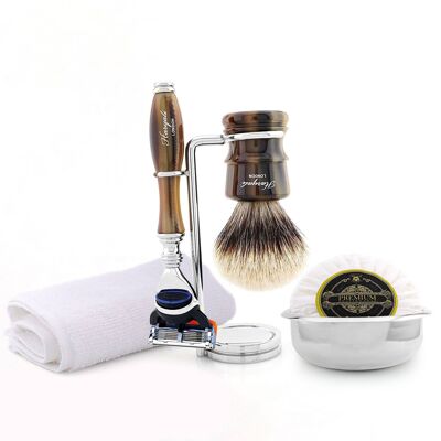 Kit da barba Haryali's Legend Range - Marrone - Tasso con punta argentata - Rasoio a 5 bordi