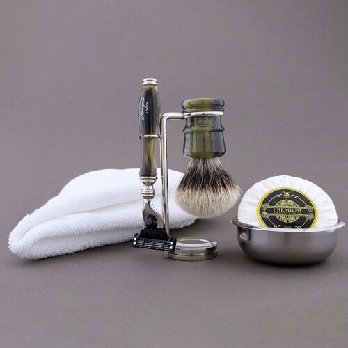 Haryali's Legend Range Shaving Kit - Green - Silver Tip Badger - 3 Edge Razor