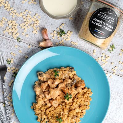 Fricasé de pollo con crema y crozets