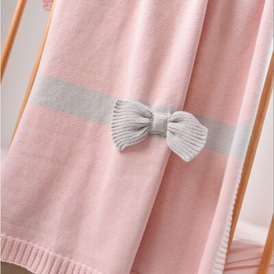 Personalised luxury bow knitted baby blanket
