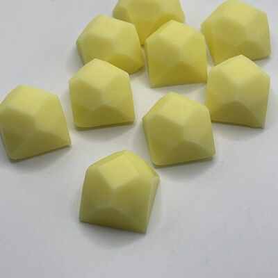 9 Highly Fragranced Wax Melts - Red
