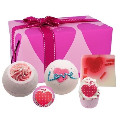 BS009 You're so Cupid Gift Pack ( Bruisbal, Glycerine Zeep, Bad Boter  )