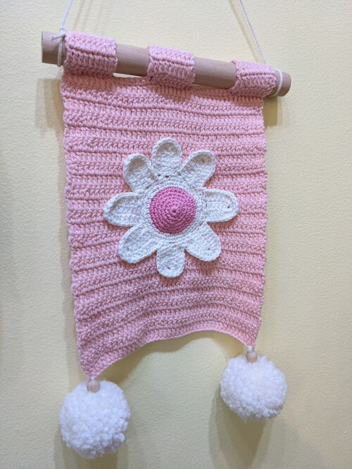 Pink daisy Crochet Wall Hanging