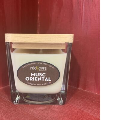 SQUARE SOYA CANDLE WOOD COVER 6X6 80 G ORIENTAL MUSK