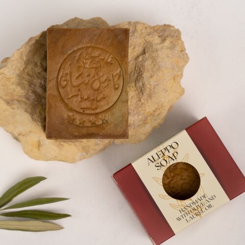 Aleppo Soap (24) - 20% Laurel, 80% Olive [EN,IT,DE,FR,ES,PT]