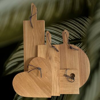 Planche à découper faite à la main - en forme de maison - bois de hêtre - 15x26x1,5cm 4