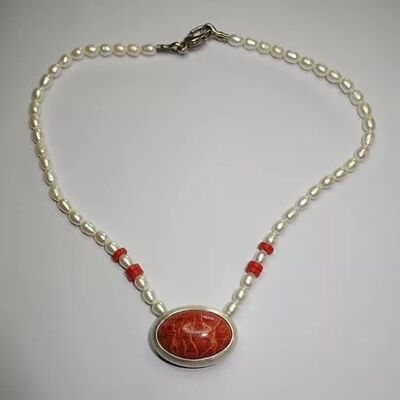 Coral and pearl necklace