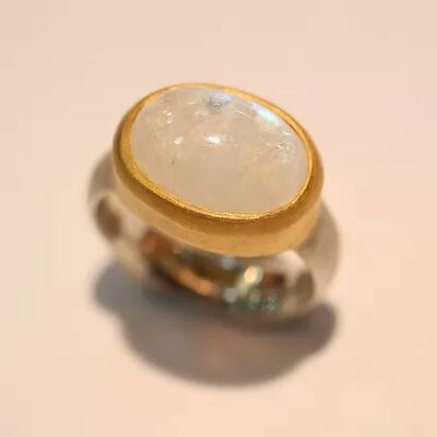 Anello Moonstone - pietra più grande