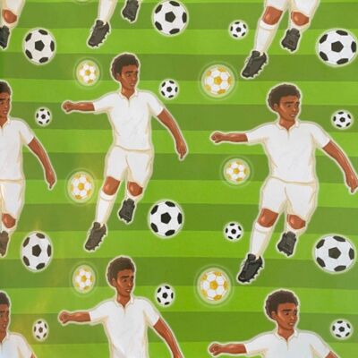 Footballer Gift Wrap & Tag Set