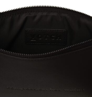 Pochette All Black | Essentiels classiques 5