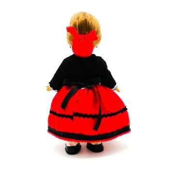 Poupée de collection de 25 cm. Robe typique de la région de Montañesa (Cantabrie), fabriquée en Espagne par Folk Crafts Dolls. (SKU: 219) 3