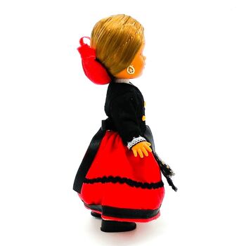 Poupée de collection de 25 cm. Robe typique de la région de Montañesa (Cantabrie), fabriquée en Espagne par Folk Crafts Dolls. (SKU: 219) 2