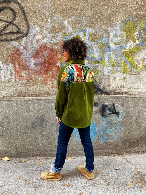 Fridas garden light green shirt