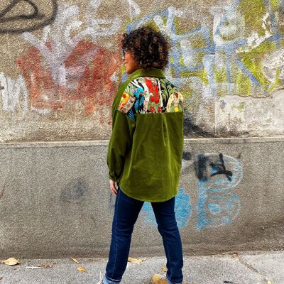 Fridas Garten hellgrünes Hemd