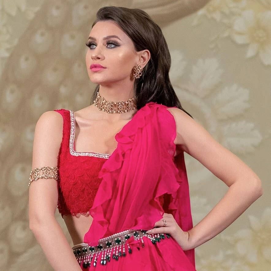 Collezione Kyles | Orecchini a lobo di design Swarovski