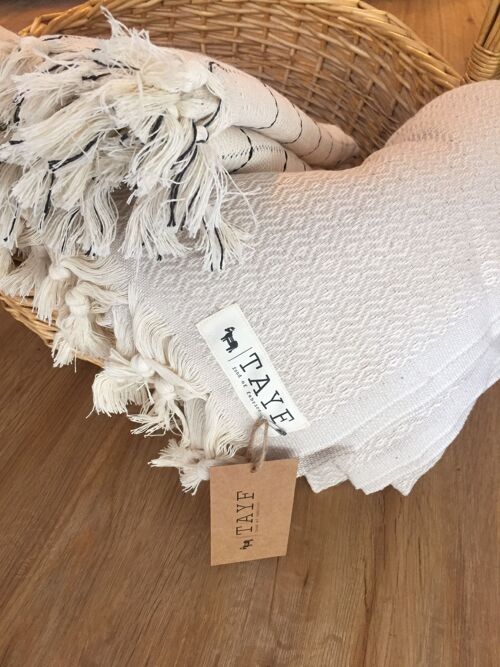 Handmade blanket "Marmaris" - cream