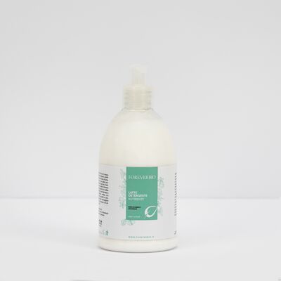 Latte detergente nutriente 500ml; Made in Italy