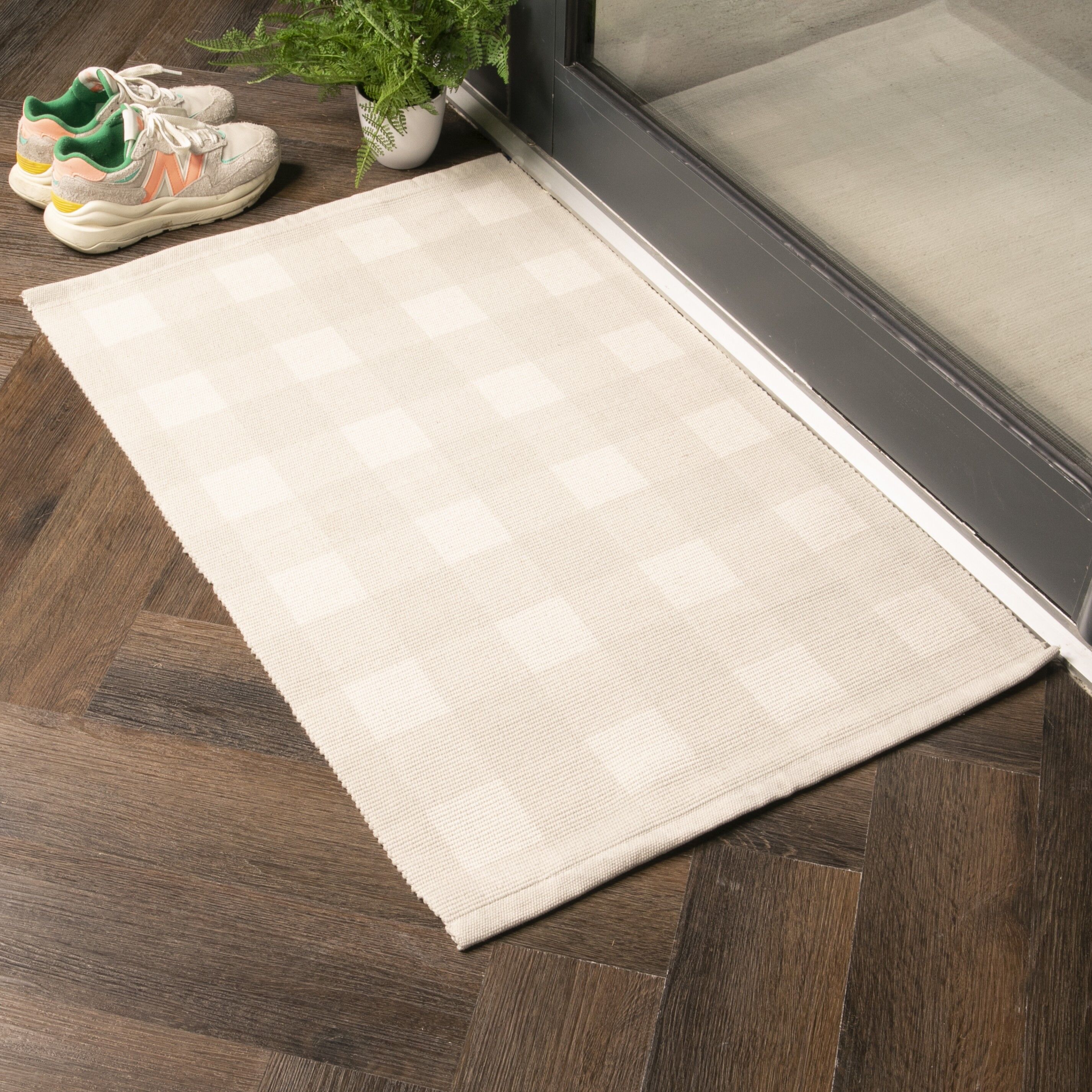 Beige Check Bottom Layer Mat
