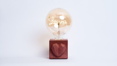 LAMPE LOVE - Béton coloré Brique - Ampoule Love