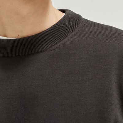 The Organic Cotton Lightweight Sweater - Graphite -